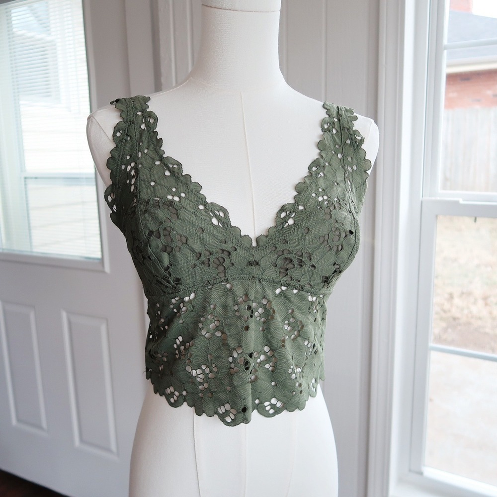Aerie Women Lace Bralette Size M Green Boho Floral Crop Top Festival Fairycore